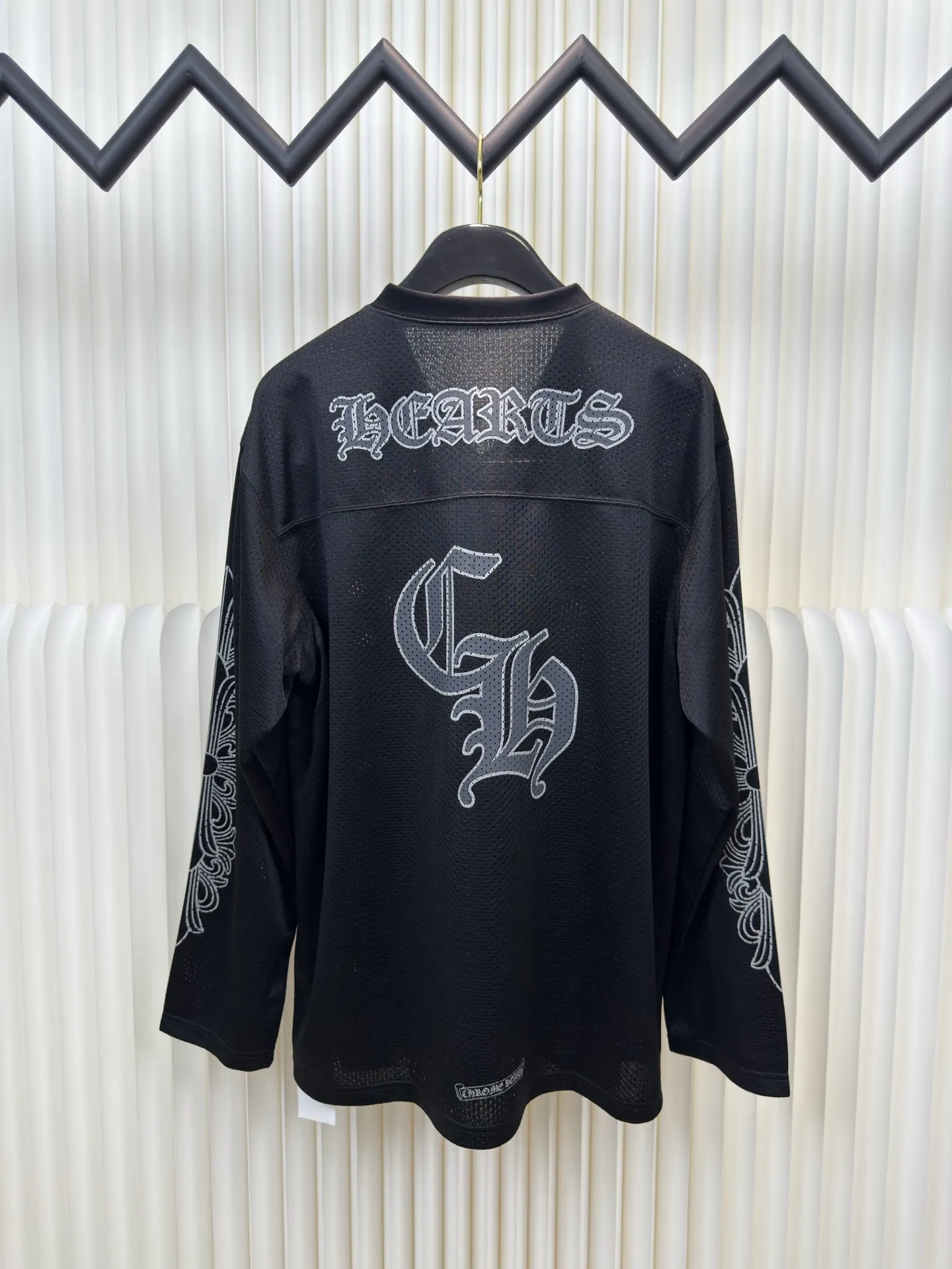 P350 Chrome Hear glitter ice hockey jersey YB open plate Fixed dyeing color The highest version on the market The fabric is made of high-density 100D bird's eye cloth Double-sided mesh positioning is very time-consuming The cost of labor loss is very high Non-market single-layer thin see-through junk goods Same style for men and women OS version Size S M L